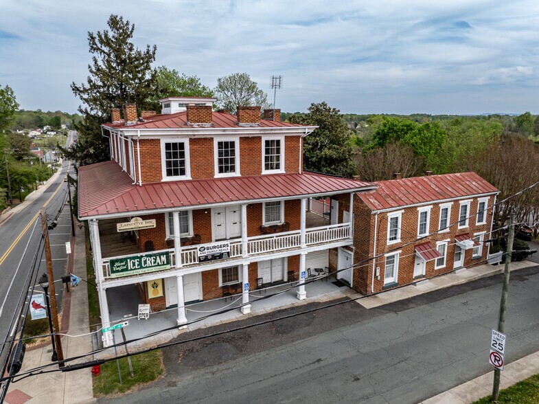 146 Main St, Stanardsville, VA à vendre - Photo de l’immeuble – Image 3 sur 61