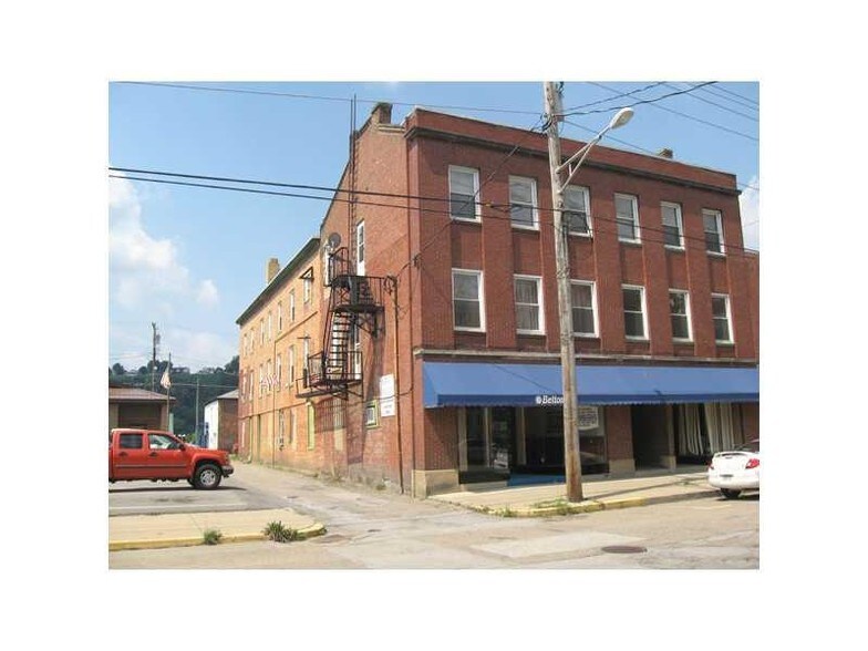 139-141 S Jefferson St, Kittanning, PA à vendre - Photo de l’immeuble – Image 3 sur 19
