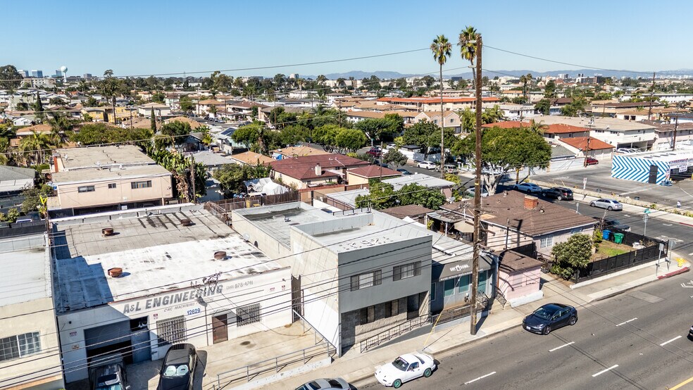 12621 Prairie Ave, Hawthorne, CA à vendre - Photo de l’immeuble – Image 3 sur 12