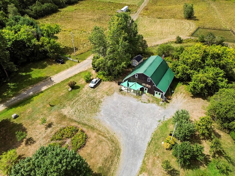 152 Fairfield St, Oakland, ME à vendre - Photo de l’immeuble – Image 2 sur 16