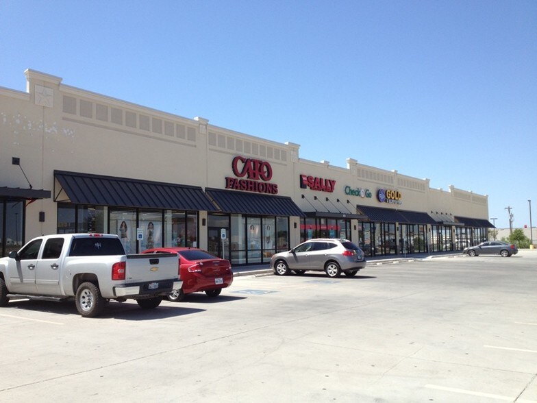 613-617 W 29th St, San Angelo, TX à louer - Photo principale – Image 2 sur 11