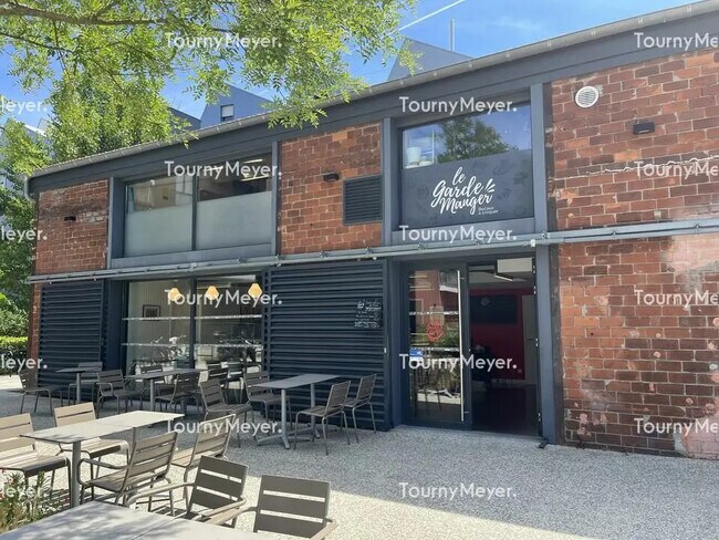 Plus de détails pour Bureau à vendre