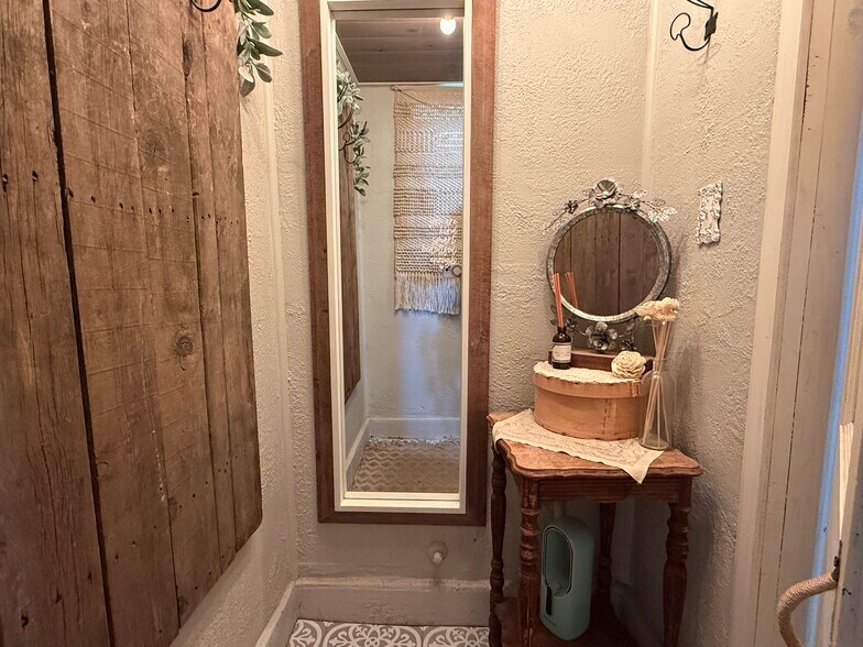 320 N Main St, Scandinavia, WI à vendre - Photo de l’immeuble – Image 3 sur 31