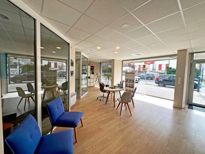 52 Avenue Tolosane, Ramonville-Saint-Agne à louer - Photo de l’immeuble – Image 1 sur 3