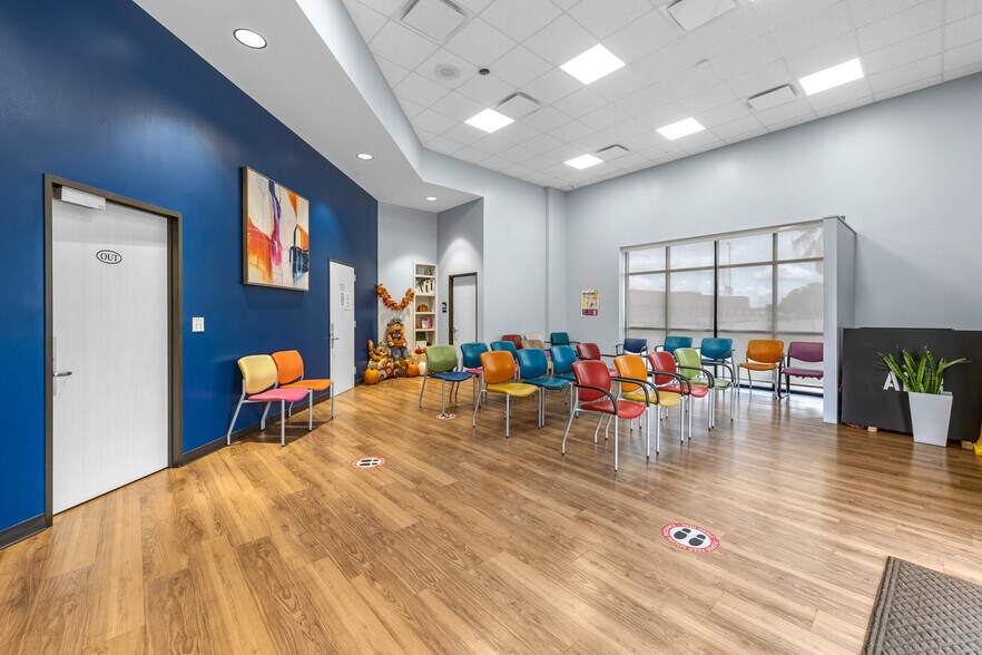 3326 Watters Rd, Pasadena, TX à vendre - Photo intérieure – Image 3 sur 34