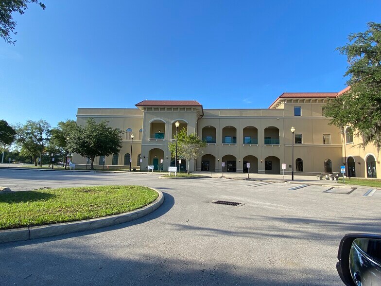 1 University Blvd, Saint Augustine, FL à vendre - Photo de l’immeuble – Image 3 sur 17
