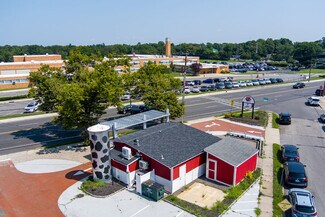 Plus de détails pour 2350 N Jerusalem Ave, North Bellmore, NY - Local commercial à louer