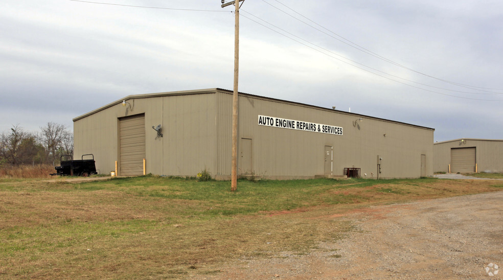 811 S Sunnylane Rd, Moore, OK à louer - Photo principale – Image 2 sur 19