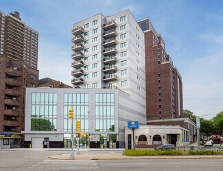 Plus de détails pour 124-28 Queens Blvd, Kew Gardens, NY - Bureau, Local commercial à louer