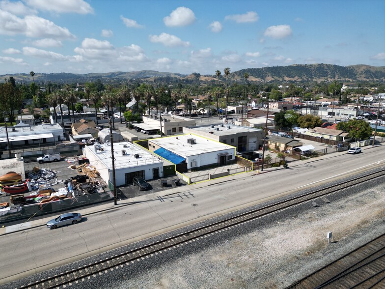 1044 W 1st St, Pomona, CA à vendre - Photo de l’immeuble – Image 1 sur 5