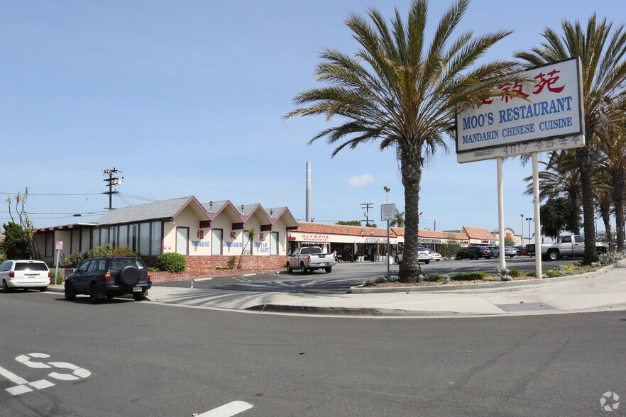 4719-4817 Torrance Blvd, Torrance, CA à louer - Photo principale – Image 2 sur 5