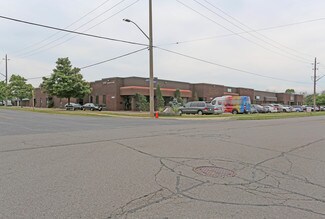 Plus de détails pour 1090 Aerowood Dr, Mississauga, ON - Industriel/Logistique à louer