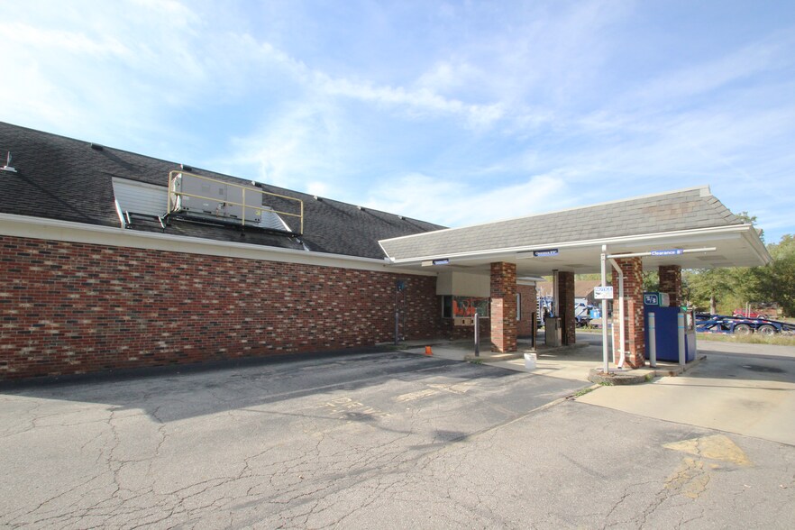 26700 Royalton Rd, Columbia Station, OH à louer - Photo de l’immeuble – Image 3 sur 10