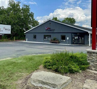 Plus de détails pour 9864-9866 Cherry Valley Ave SE, Caledonia, MI - Local commercial à louer