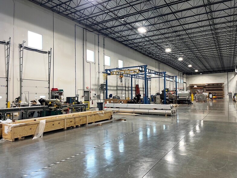 540 Frontenac Ct, Naperville, IL à louer - Photo de l’immeuble – Image 3 sur 14