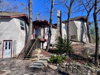 Plus de détails pour 18 Highland Rd, Stamford, CT - Terrain à vendre