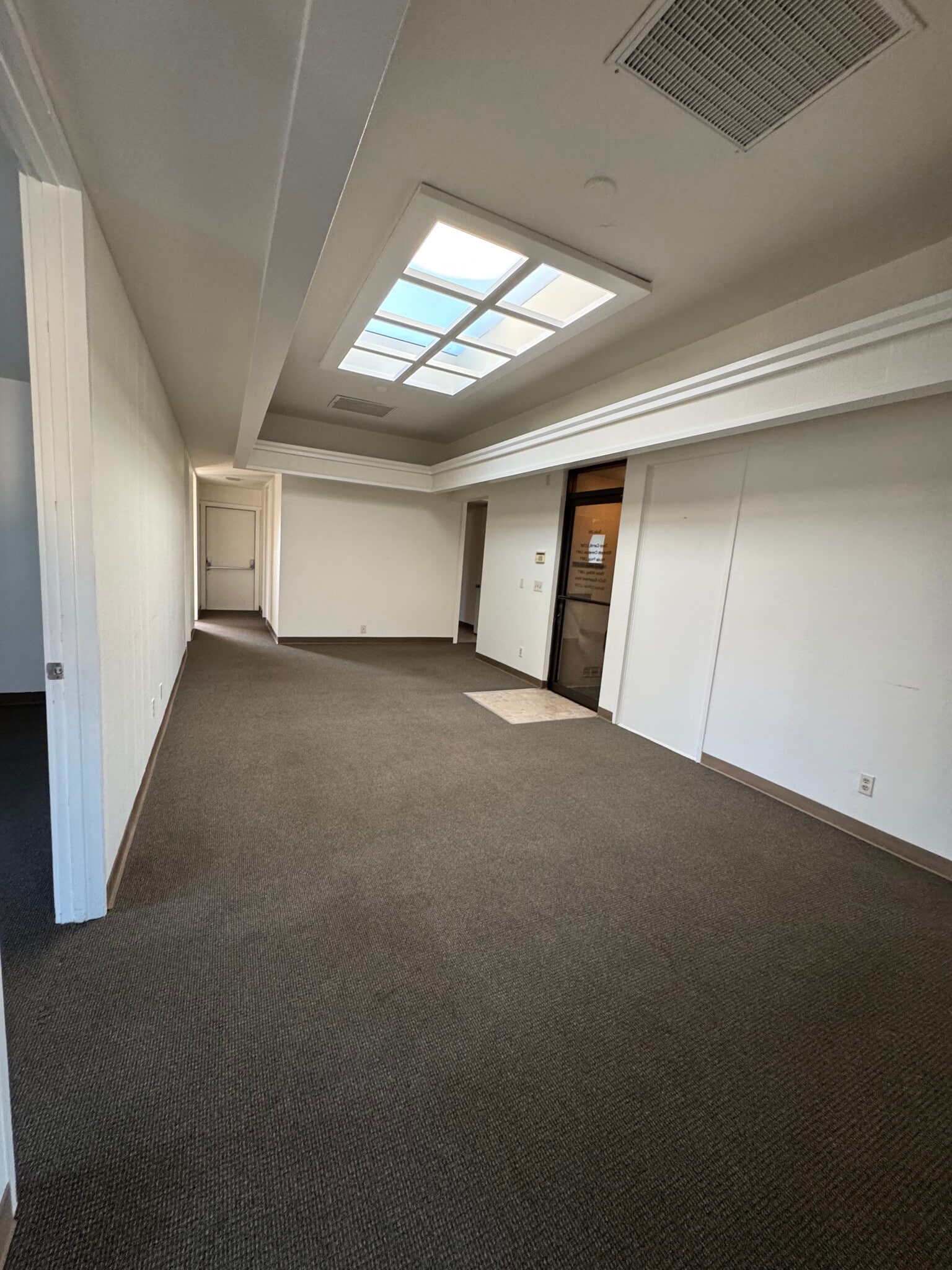 2500 Vallejo St, Santa Rosa, CA à louer Photo intérieure– Image 1 sur 4