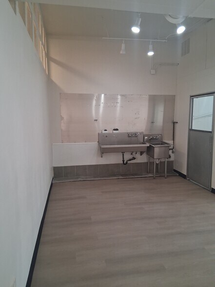 2709 W 38th Ave, Denver, CO à louer - Photo de l’immeuble – Image 2 sur 8