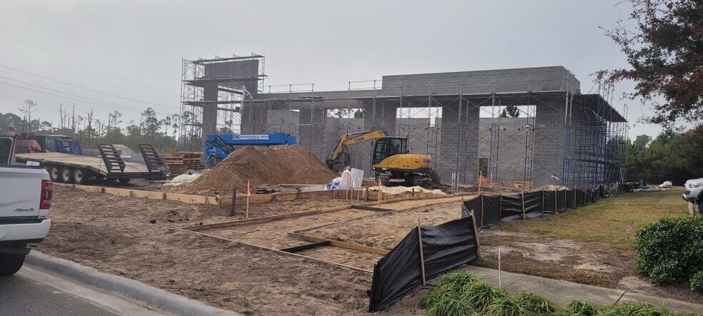 11697 Panama City Beach Pky, Panama City Beach, FL à louer - Photo de l’immeuble – Image 3 sur 6