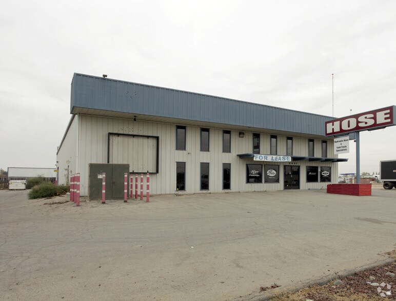 3951 Fruitvale Ave, Bakersfield, CA à vendre - Photo de l’immeuble – Image 2 sur 3