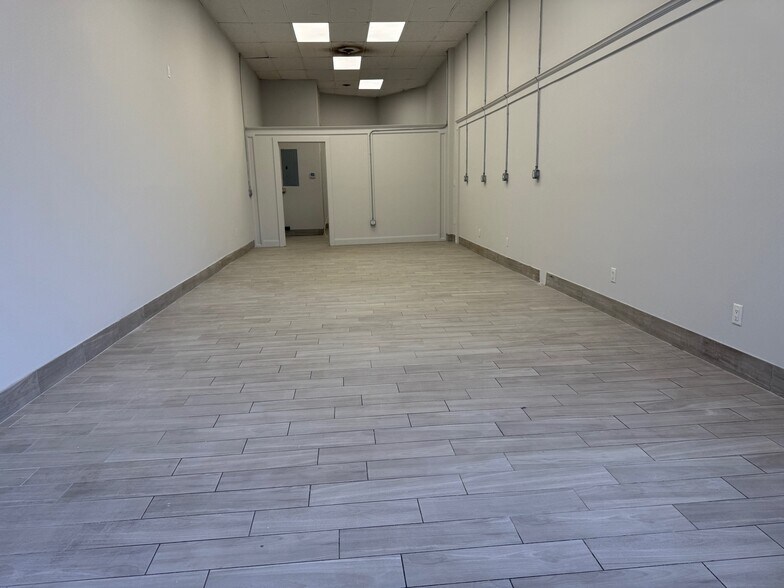 14-26 Wall St, Norwalk, CT à louer - Photo de l’immeuble – Image 2 sur 17