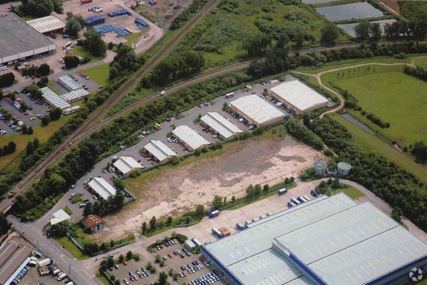 Park Ln, Birmingham à louer - Aérien – Image 2 sur 4