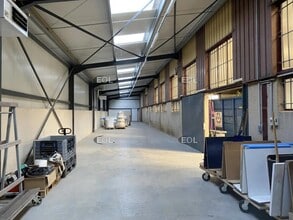 Industriel/Logistique dans Chassieu à louer Photo intérieure– Image 2 sur 15