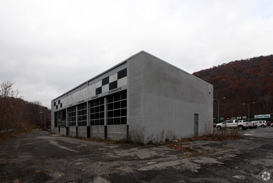 1313 National Hwy, Cumberland, MD à vendre - Photo principale – Image 1 sur 1