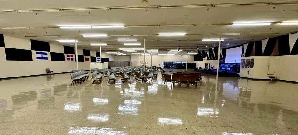 3200 Roosevelt Blvd, Middletown, OH à louer - Photo de l’immeuble – Image 3 sur 28