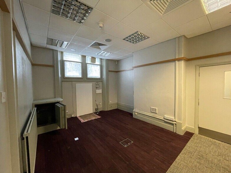 24-26 Ormskirk St, St. Helens à louer - Photo intérieure – Image 3 sur 14