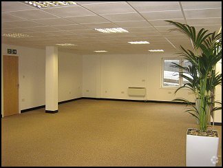 Kelburn St, Barrhead à louer - Photo de l’immeuble – Image 3 sur 6