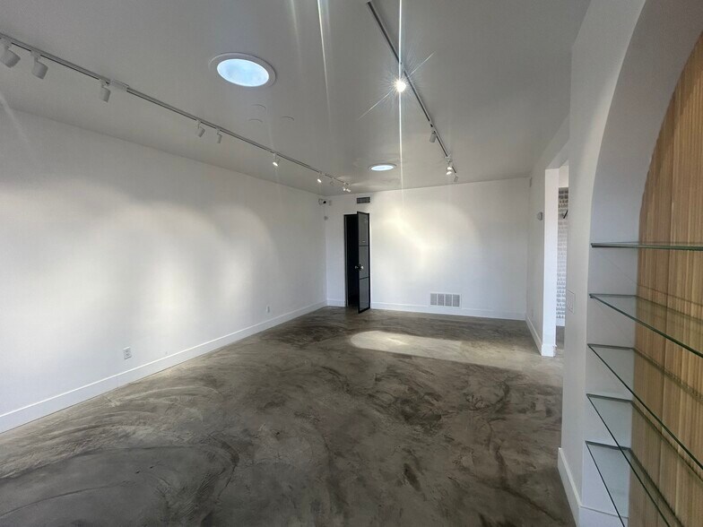 6922 E 5th Ave, Scottsdale, AZ à louer - Photo intérieure – Image 3 sur 12