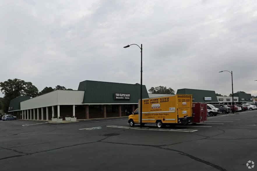 1705 E Ash St, Goldsboro, NC à louer - Photo de l’immeuble – Image 2 sur 3