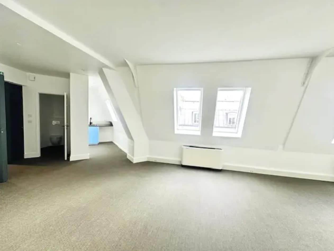 11 Passage Du Cheval Blanc, Paris à louer Photo intérieure– Image 1 sur 6