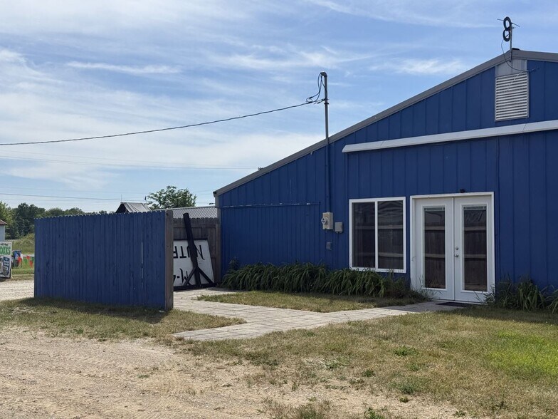65994 M 43, Bangor, MI à louer - Photo de l’immeuble – Image 3 sur 12