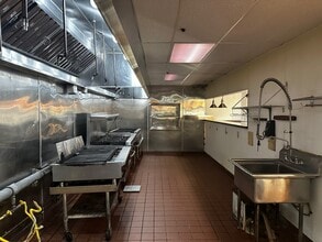 6543 Misson Blvd, Daly City, CA à louer Photo intérieure– Image 2 sur 4