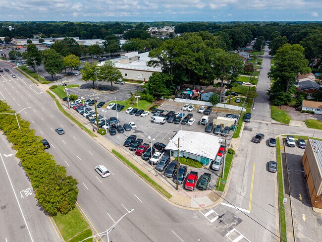 Plus de détails pour 5048 Virginia Beach Blvd, Virginia Beach, VA - Local commercial à louer