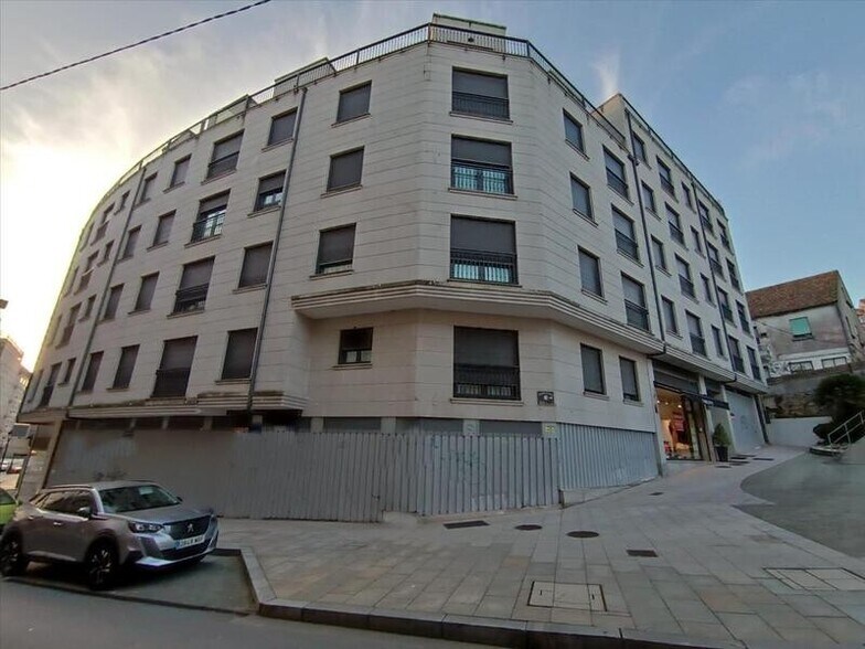 Immeuble residentiel dans Sanxenxo, Pontevedra à vendre - Photo de l’immeuble – Image 1 sur 1