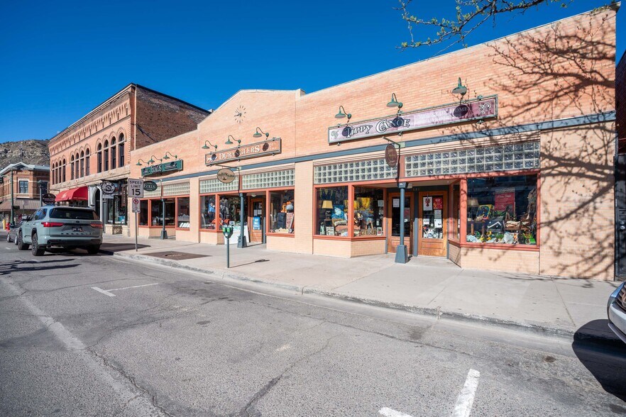 919 Main Ave, Durango, CO à vendre - Photo de l’immeuble – Image 2 sur 45