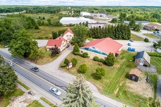 Plus de détails pour 345 North St, Saco, ME - Local commercial à vendre