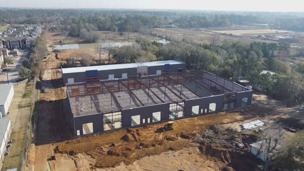 9418 Stuebner Airline Rd, Tomball, TX à louer - Vidéo sur l’annonce professionnelle – Image 2 sur 4