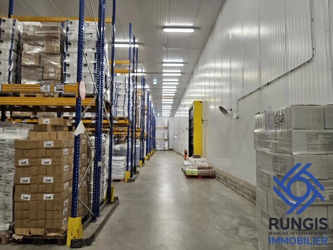 Plus de détails pour Industriel/Logistique à louer