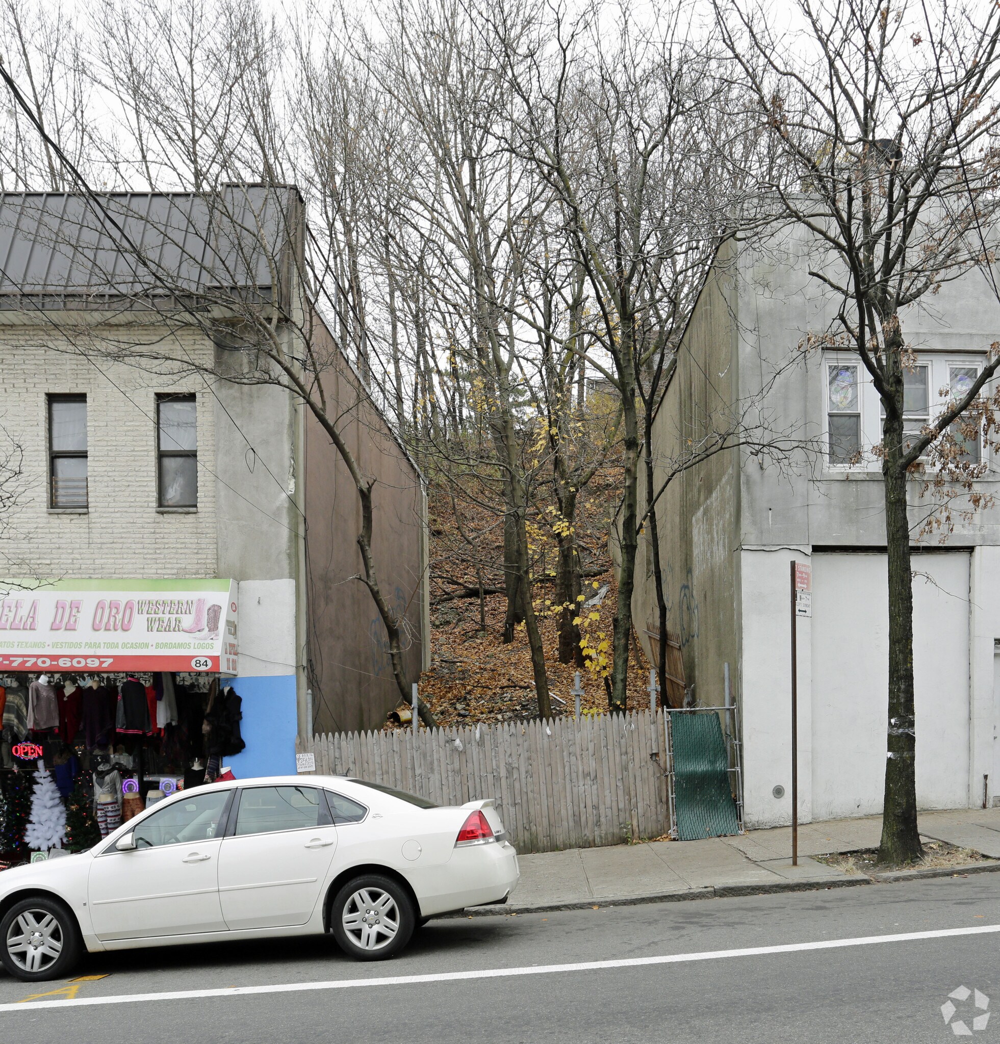 86 Victory Blvd, Staten Island, NY à vendre Photo principale– Image 1 sur 5
