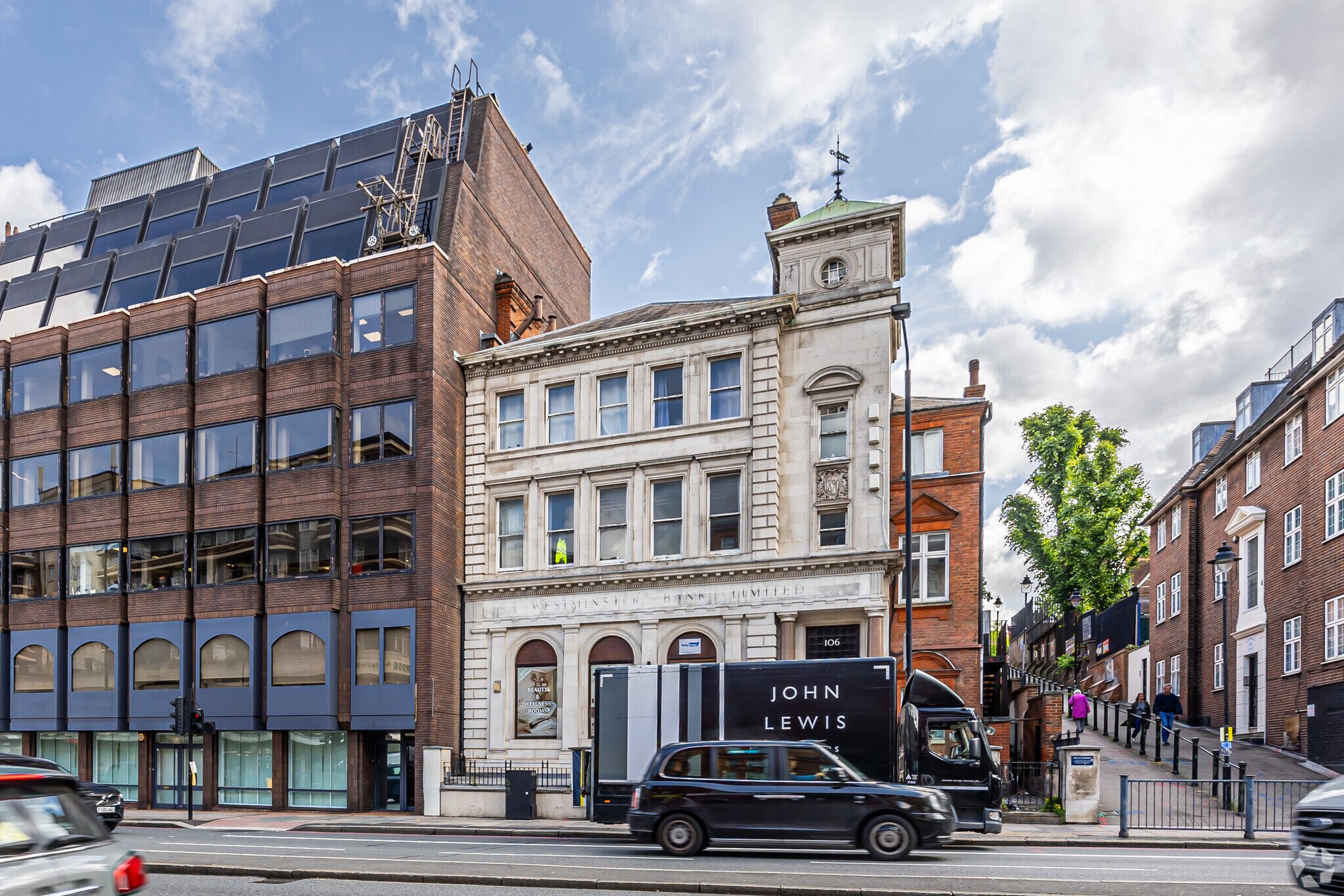 106 Finchley Rd, Londres à louer Photo de l’immeuble– Image 1 sur 8