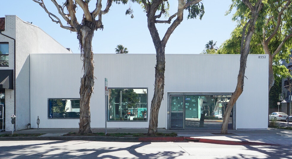 8552 Melrose Ave, West Hollywood, CA à louer - Photo de l’immeuble – Image 2 sur 5