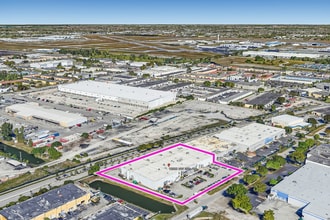 12800 NW 38th Ave, Opa Locka, FL à louer Photo intérieure– Image 1 sur 33