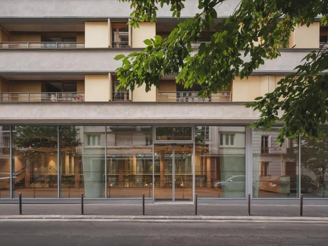 Bureau dans Paris à vendre Photo de l’immeuble– Image 1 sur 18