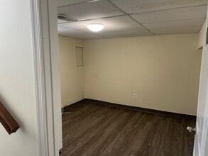 6423 Frederick Rd, Baltimore, MD à louer Photo intérieure– Image 2 sur 5