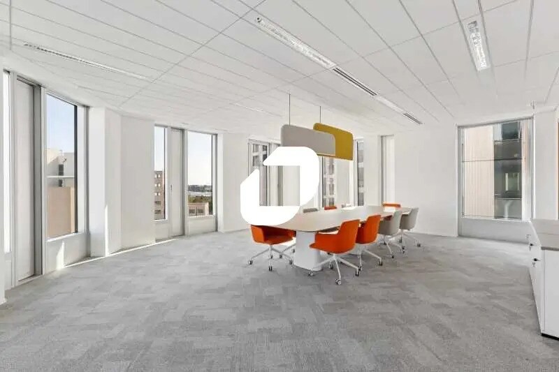 Bureau dans Villeurbanne à louer - Photo de l’immeuble – Image 2 sur 22