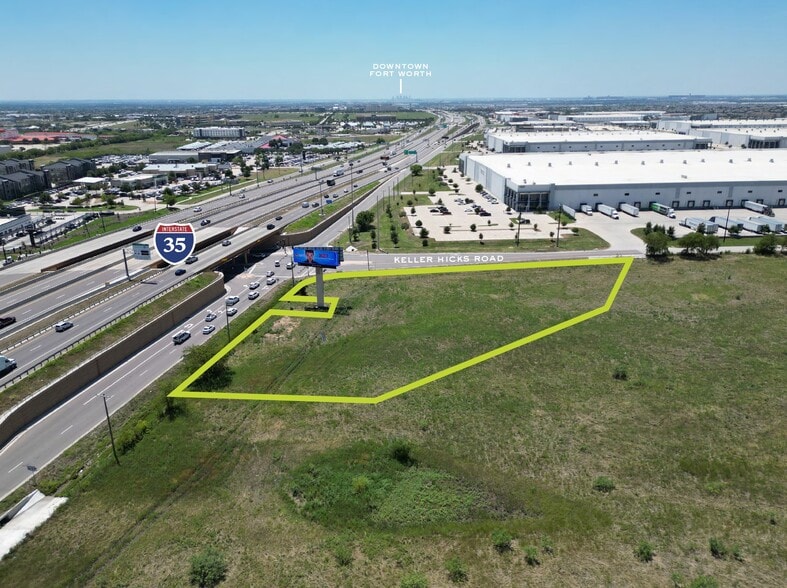 Keller Hicks & IH-35 W, Fort Worth, TX à vendre - Aérien – Image 1 sur 6